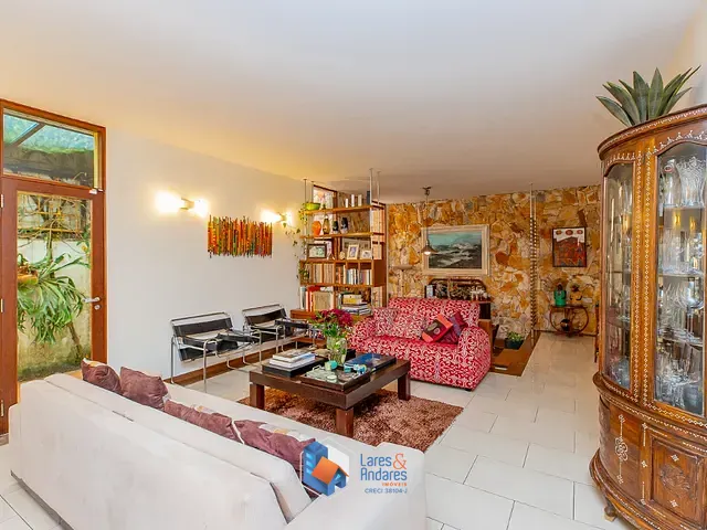 Sobrado com 424m² 4 quartos e 6 banheiros, à venda, no bairro Vila Madalena em São Paulo