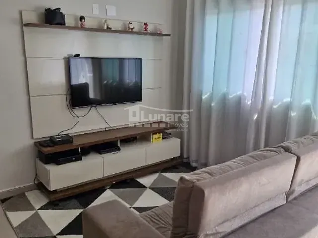 Sobrado 2 quartos e 2 banheiros, à venda, no bairro Jardim Santos Dumont I em Mogi das Cruzes