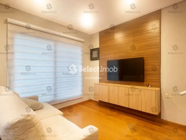 Sobrado com 160m² 3 quartos e 2 banheiros, à venda, no bairro Vila Assis Brasil em Mauá
