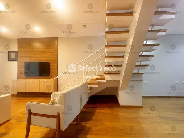 Sobrado com 160m² 3 quartos e 2 banheiros, à venda, no bairro Vila Assis Brasil em Mauá