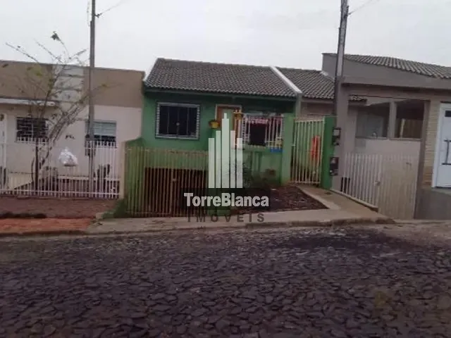 Sobrado com 70m² 3 quartos e 1 banheiro, à venda, no bairro Contorno em Ponta Grossa