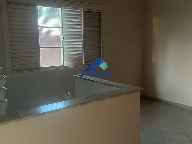 Sobrado com 250m² 3 quartos e 6 banheiros, à venda, no bairro Bosque dos Eucaliptos em São José dos Campos