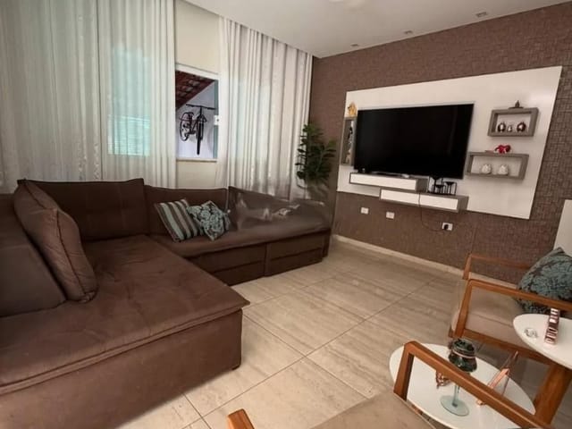 Foto do Sobrado - Sobrado com 3 dormitórios à venda, 143 m² por R$ 750.000,00 - Parque Martim Cecerê - São José dos Campos/SP | INDEPENDENCE NEGOCIOS IMOBILIARIOS LTDA