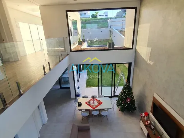 Sobrado com 472m² 4 quartos e 5 banheiros, à venda, no bairro Condomínio Residencial Alphaville em São José dos Campos