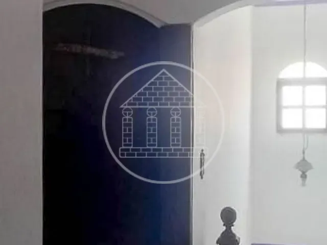 Sobrado com 260m² 3 quartos e 2 banheiros, à venda, no bairro Jardim Kika em São Paulo