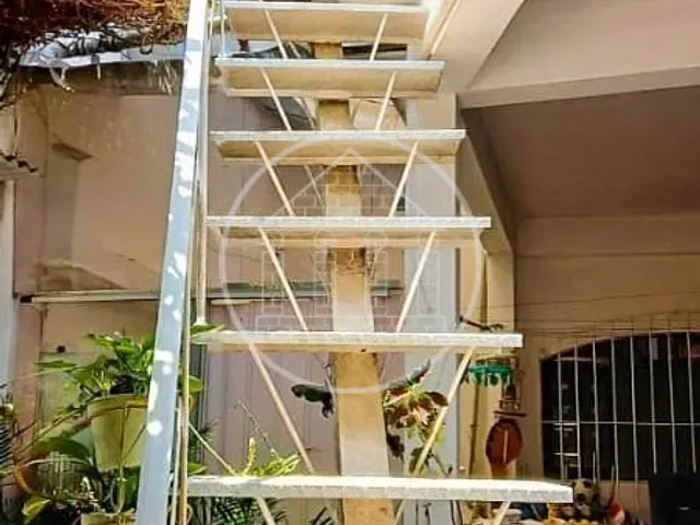 Sobrado com 260m² 3 quartos e 2 banheiros, à venda, no bairro Jardim Kika em São Paulo