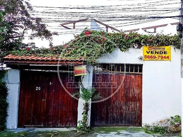 Sobrado com 260m² 3 quartos e 2 banheiros, à venda, no bairro Jardim Kika em São Paulo