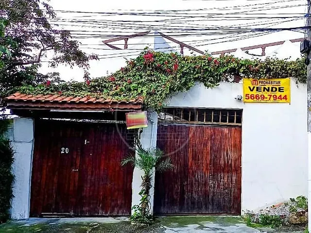 Sobrado com 260m² 3 quartos e 2 banheiros, à venda, no bairro Jardim Kika em São Paulo