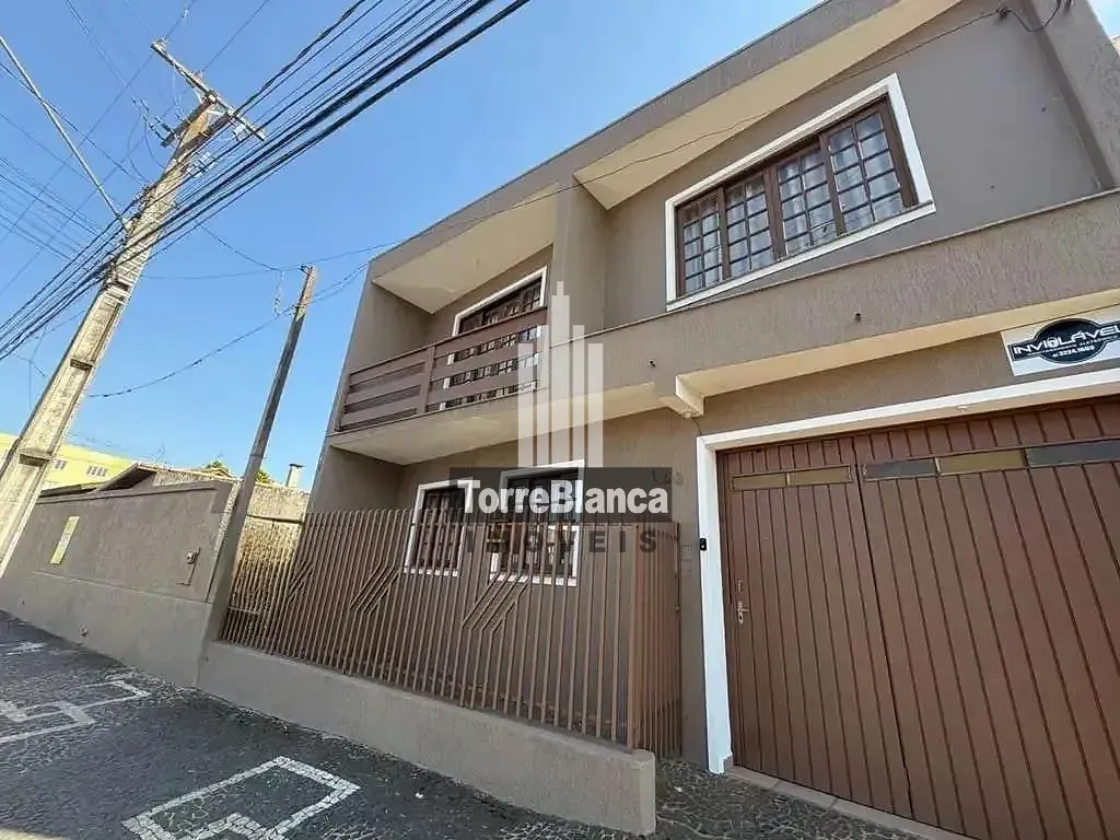 Sobrado, 3 quartos, 320 m² - Foto 1