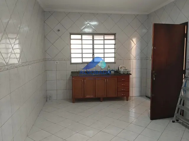 Sobrado com 125m² 3 quartos e 3 banheiros, à venda, no bairro Jardim Satélite em São José dos Campos