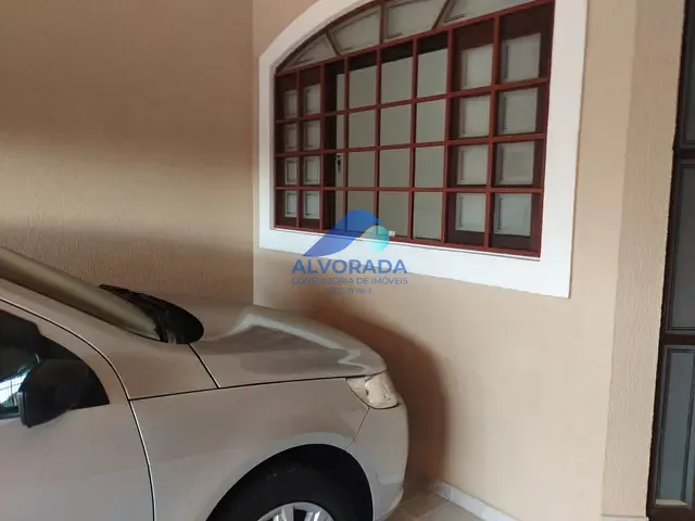 Sobrado com 125m² 3 quartos e 3 banheiros, à venda, no bairro Jardim Satélite em São José dos Campos