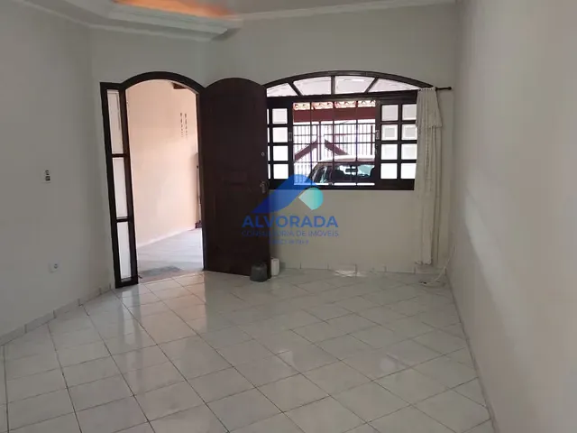 Sobrado com 125m² 3 quartos e 3 banheiros, à venda, no bairro Jardim Satélite em São José dos Campos