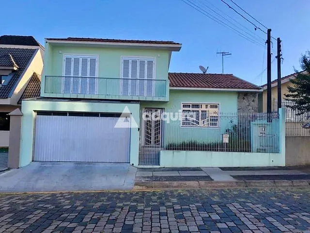Sobrado com 176m² 3 quartos e 2 banheiros, à venda, no bairro Estrela em Ponta Grossa