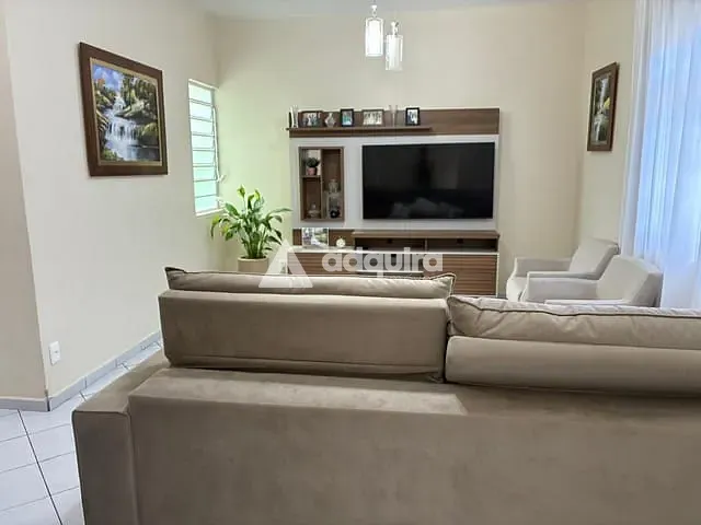 Sobrado com 176m² 3 quartos e 2 banheiros, à venda, no bairro Estrela em Ponta Grossa