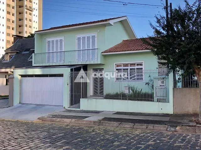 Sobrado com 176m² 3 quartos e 2 banheiros, à venda, no bairro Estrela em Ponta Grossa