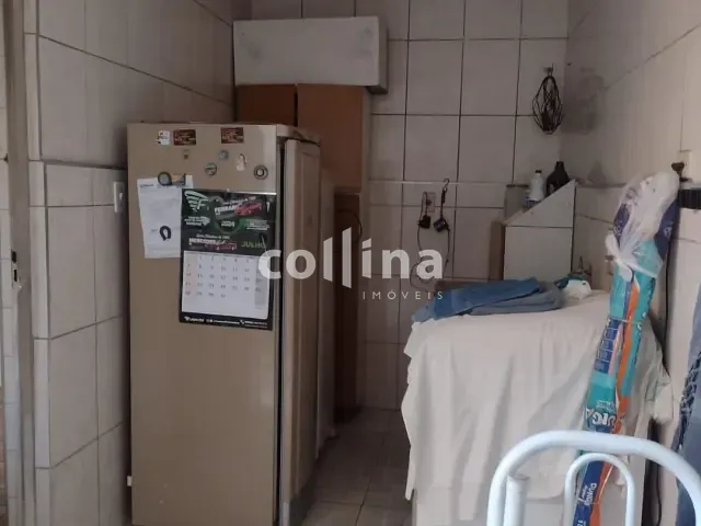 Sobrado 2 quartos e 1 banheiro, à venda, no bairro Vila Dirce em Carapicuíba