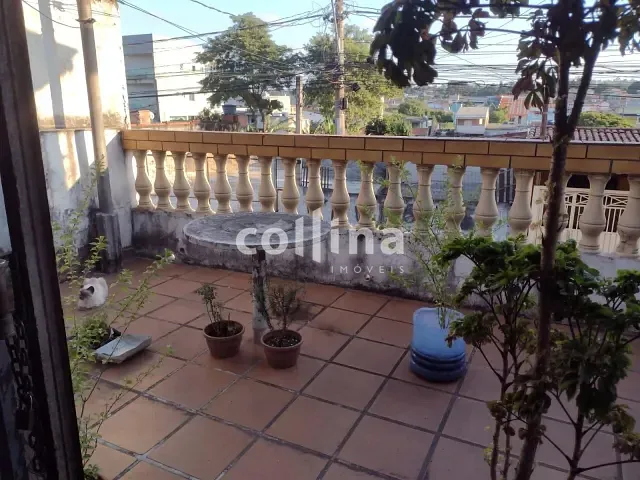Sobrado 2 quartos e 1 banheiro, à venda, no bairro Vila Dirce em Carapicuíba