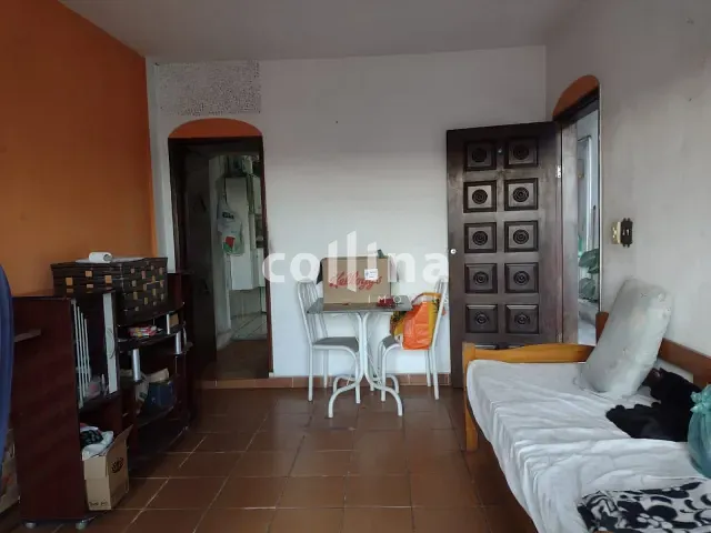 Sobrado 2 quartos e 1 banheiro, à venda, no bairro Vila Dirce em Carapicuíba