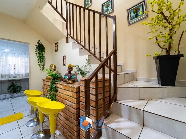 Sobrado com 126m² 3 quartos e 2 banheiros, à venda, no bairro Parque Cidade Jardim II em Jundiaí