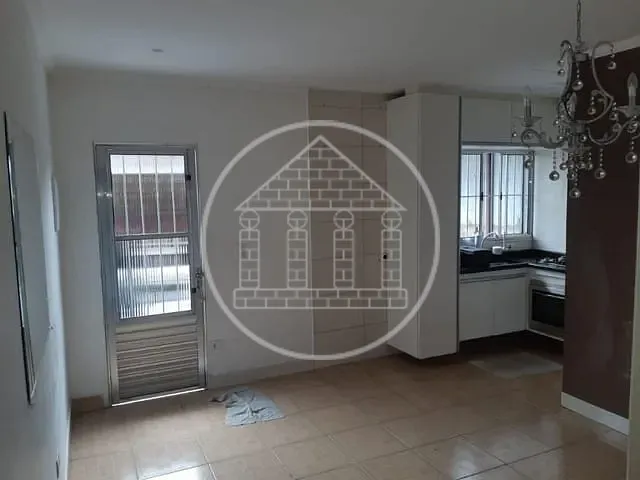 Sobrado com 125m² 5 quartos e 2 banheiros, à venda, no bairro Jardim Edi em São Paulo