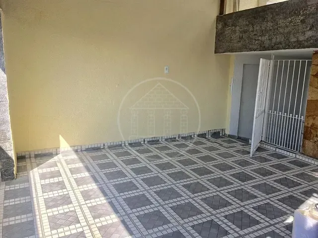 Sobrado com 125m² 5 quartos e 2 banheiros, à venda, no bairro Jardim Edi em São Paulo