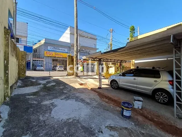 Sobrado 3 quartos e 1 banheiro, para alugar, no bairro Centro em Carapicuíba