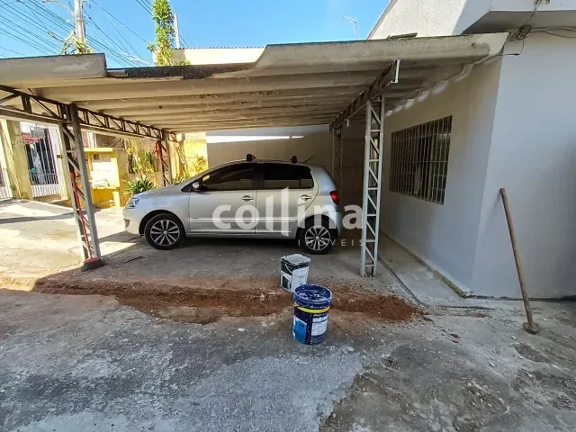 Sobrado 3 quartos e 1 banheiro, para alugar, no bairro Centro em Carapicuíba
