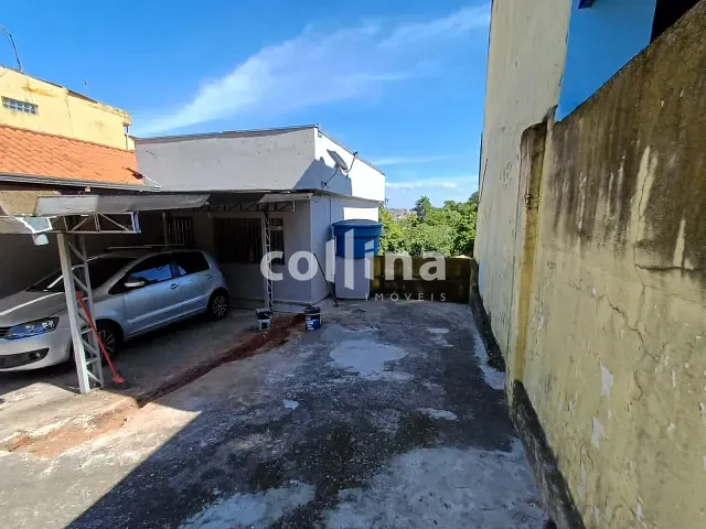 Sobrado 3 quartos e 1 banheiro, para alugar, no bairro Centro em Carapicuíba