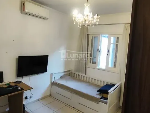 Sobrado com 125m² 3 quartos e 2 banheiros, à venda, no bairro Chácara das Flores em Mogi das Cruzes