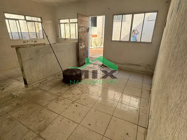 Sobrado com 250m² 5 quartos e 5 banheiros, à venda, no bairro Centro em Diadema