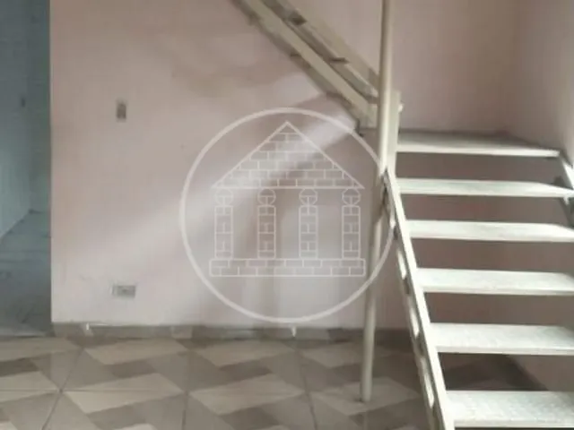 Sobrado com 180m² 3 quartos e 3 banheiros, à venda, no bairro Jardim Santa Fé (Zona Sul) em São Paulo