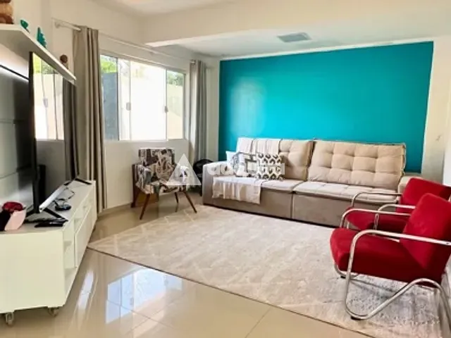 Sobrado 3 quartos e 2 banheiros, para alugar, no bairro Estrela em Ponta Grossa