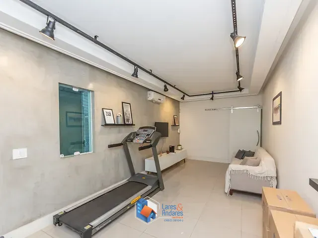 Sobrado com 150m² 3 quartos e 5 banheiros, à venda, no bairro Jardim Marisa em São Paulo