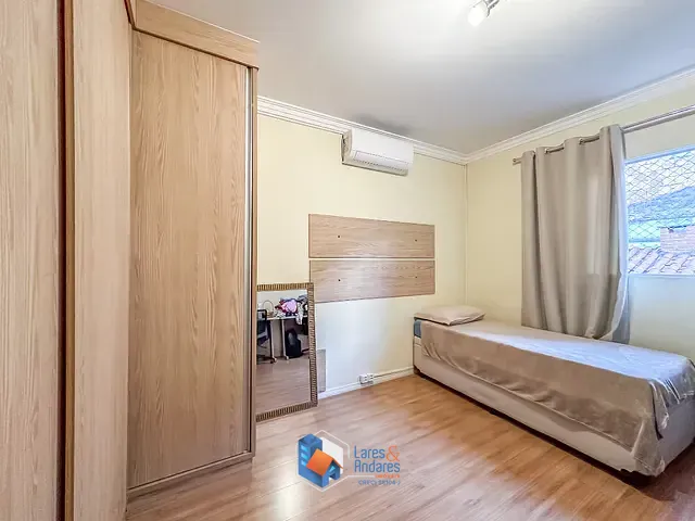 Sobrado com 150m² 3 quartos e 5 banheiros, à venda, no bairro Jardim Marisa em São Paulo