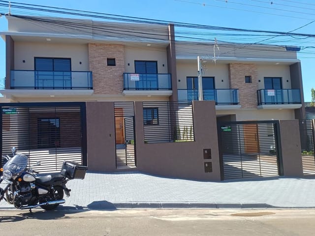 Sobrado Novo de Alto Padrão Próximo ao Centro – 3 Suítes e Espaço Gourmet