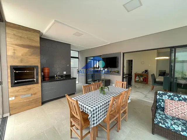 Sobrado com 479m² 4 quartos e 6 banheiros, à venda, no bairro Condomínio Residencial Alphaville II em São José dos Campos