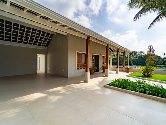 Foto do Sobrado - Sobrado para venda em Caxumbu com 3 quartos, sendo 1 suíte, 432m² | Lares e Andares Imóveis