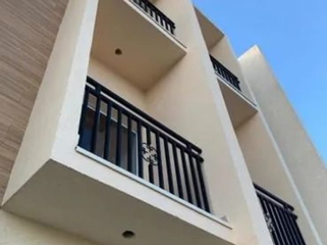Sobrado com 140m² 3 quartos e 3 banheiros, à venda, no bairro Granja Viana em Cotia