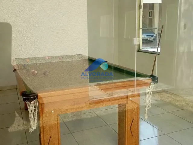 Sobrado com 132m² 2 quartos e 3 banheiros, à venda, no bairro Jardim Primavera em Jacareí