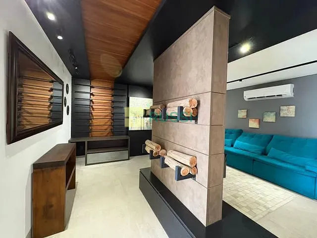 Sobrado com 900m² 6 quartos e 8 banheiros, à venda ou para alugar, no bairro Condomínio Reserva do Paratehy em São José dos Campos