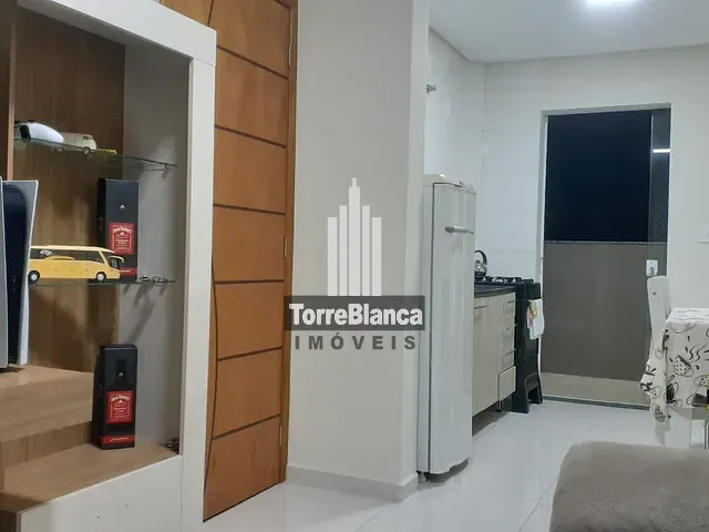 Sobrado com 90m² 4 quartos e 2 banheiros, à venda, no bairro Uvaranas em Ponta Grossa