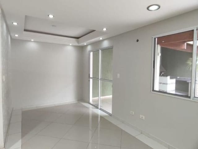 Foto do Sobrado - Sobrado com 3 dormitórios, 90 m² - venda por R$ 850.000,00 ou aluguel por R$ 4.600,00/mês - Villa Branca - Jacareí/SP | INDEPENDENCE NEGOCIOS IMOBILIARIOS LTDA