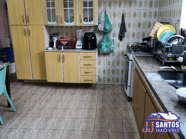 Sobrado com 240m² 3 quartos e 3 banheiros, à venda, no bairro Vila Bertioga em São Paulo