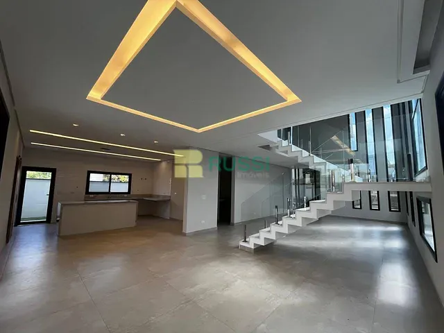 Sobrado com 450m² 5 quartos e 6 banheiros, à venda, no bairro Condomínio Residencial Alphaville II em São José dos Campos