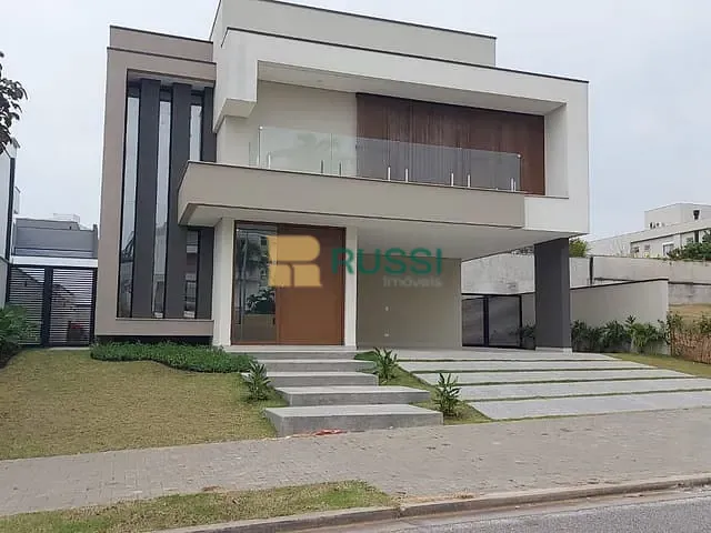 Sobrado com 450m² 5 quartos e 6 banheiros, à venda, no bairro Condomínio Residencial Alphaville II em São José dos Campos