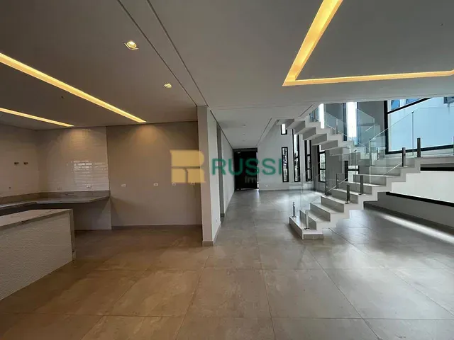 Sobrado com 450m² 5 quartos e 6 banheiros, à venda, no bairro Condomínio Residencial Alphaville II em São José dos Campos