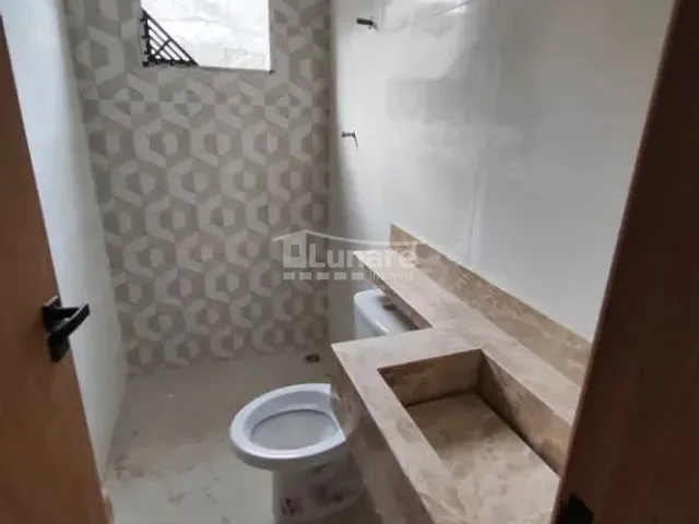 Sobrado 2 quartos e 2 banheiros, à venda, no bairro Jardim Universo em Mogi das Cruzes