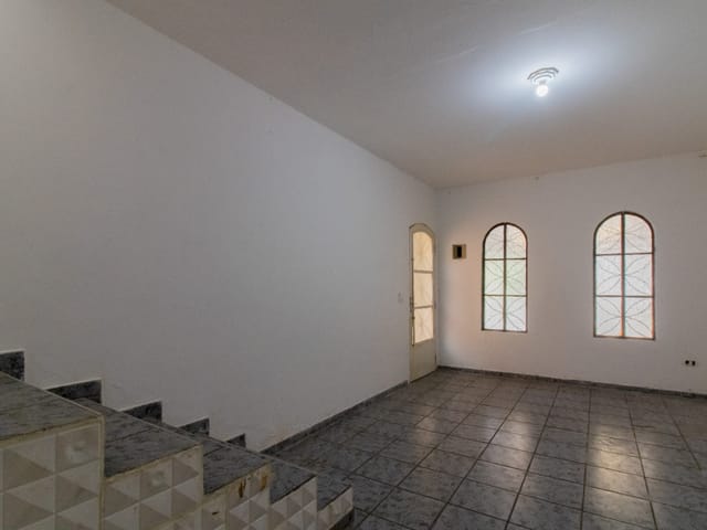 Foto do Sobrado - Sobrado para venda em Parque Continental II com 2 quartos, 112m² | Lares e Andares Imóveis