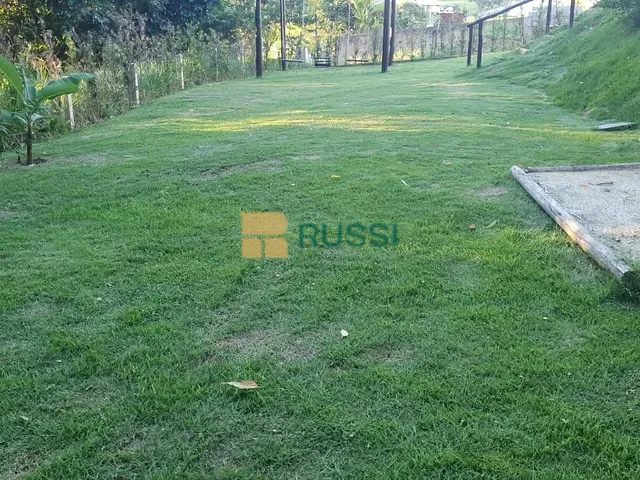 Sobrado com 1036m² 4 quartos e 6 banheiros, à venda, no bairro Tapanhão em Jambeiro