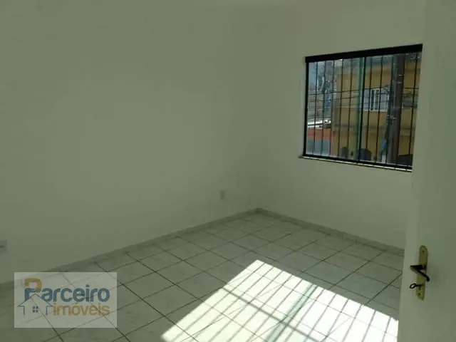 Sobrado com 80m² 2 quartos e 1 banheiro, à venda, no bairro Vila Antonieta em São Paulo
